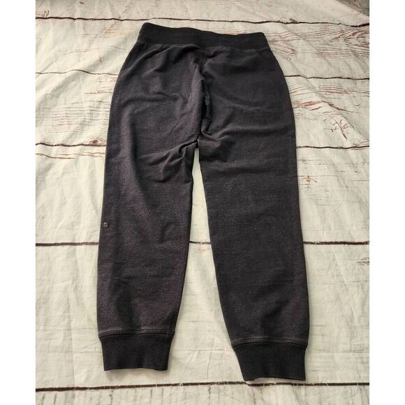 Lululemon Comfy as Sweatpants Size 8 - Picture 2 of 4